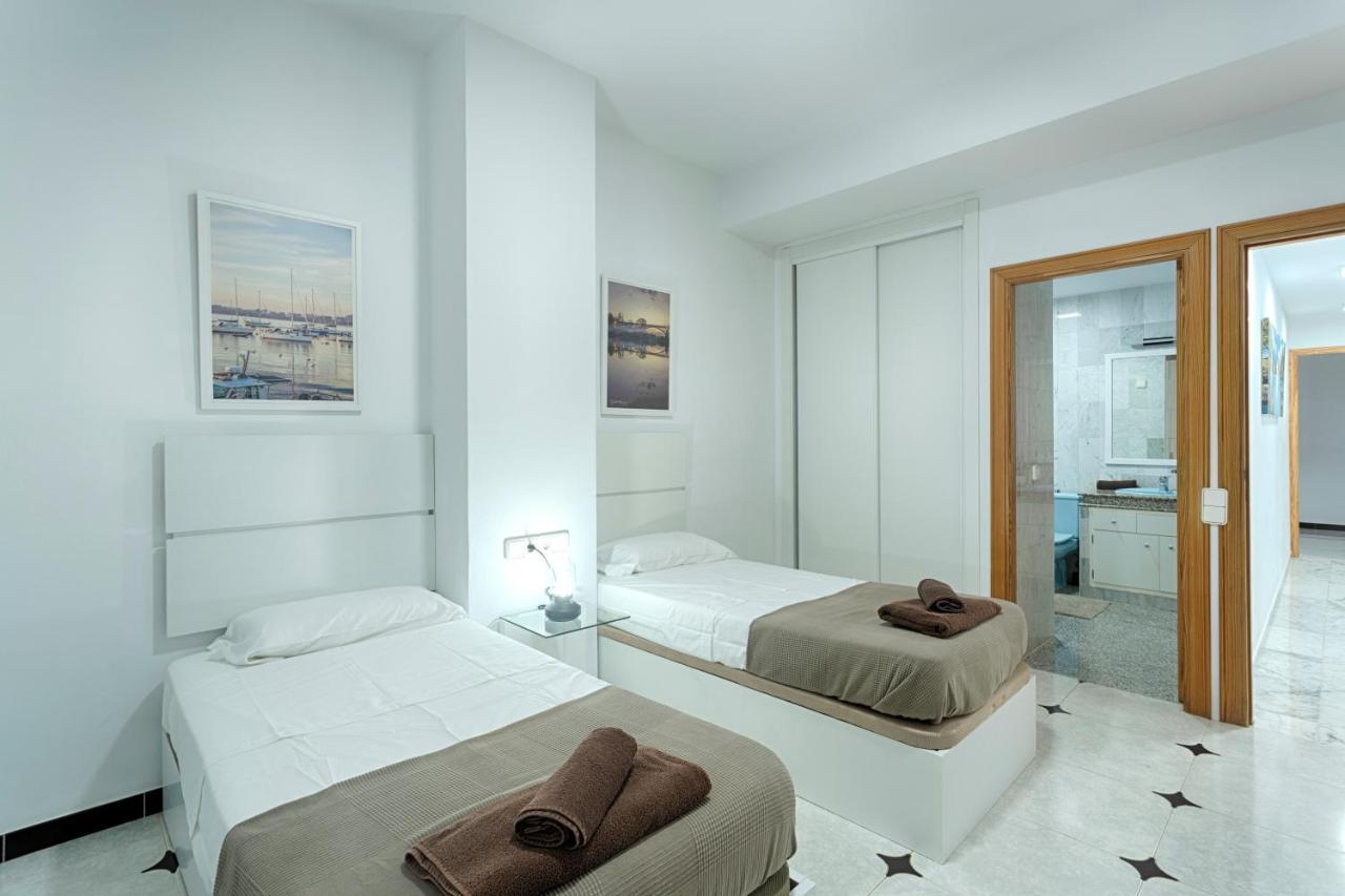 Villa Cana Simona Sant Jordi de ses Salines Exterior photo